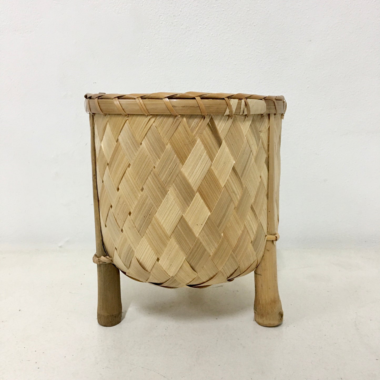 Veronica Bamboo Planters in various sizes ranging from 4” to 12” in diameter, perfect for adding natural beauty to your balcony or indoor garden.