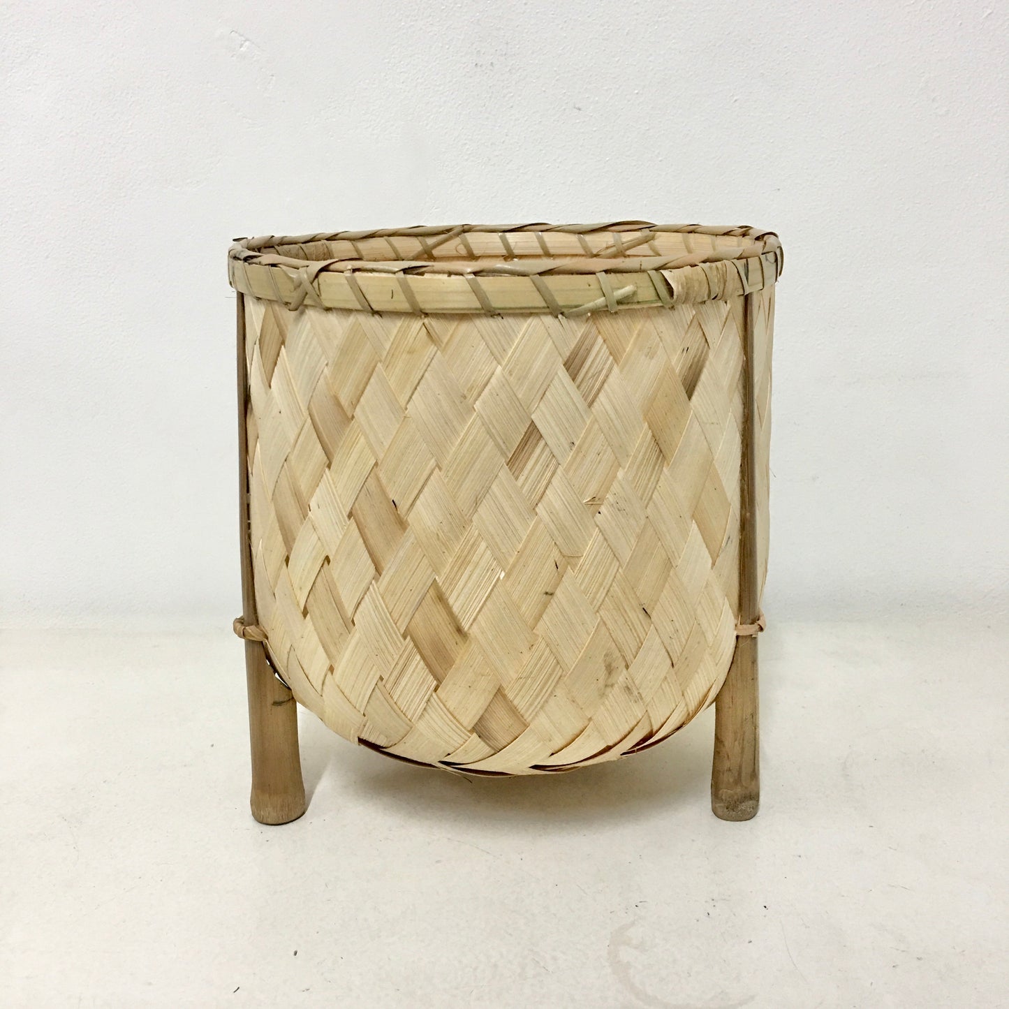 Veronica Bamboo Planters in various sizes ranging from 4” to 12” in diameter, perfect for adding natural beauty to your balcony or indoor garden.