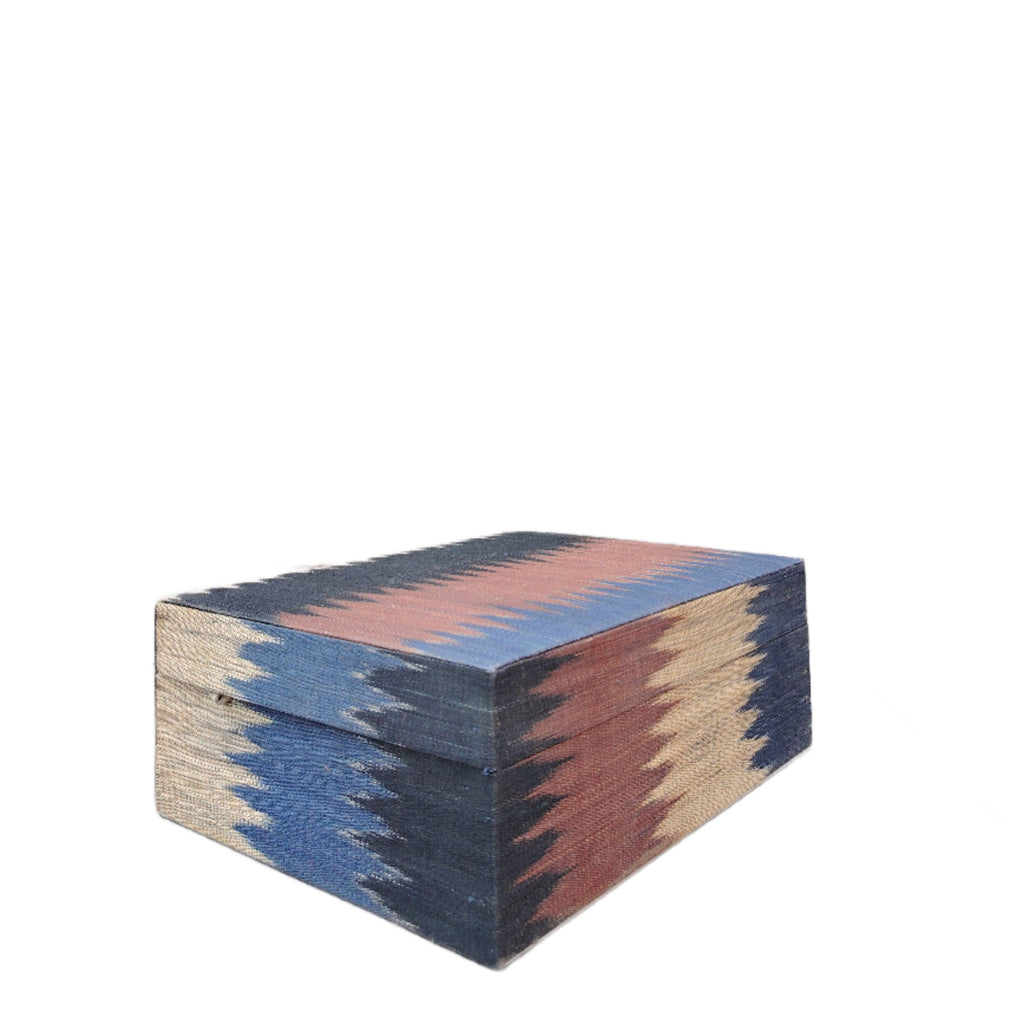 Duane Earth Colors Large Storage Box crafted from 100% abaca T’nalak fabric by the Tboli tribe. Eco-friendly storage box with intricate nature-inspired patterns, blending cultural heritage and modern design for stylish, sustainable organization.