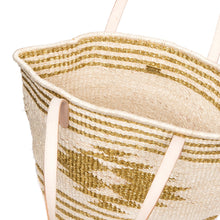 Load image into Gallery viewer, Golden Eagle Tote – Versatile handwoven natural plant fiber tote with Vachetta leather handles, ideal for beach days, shopping trips, and city outings.
